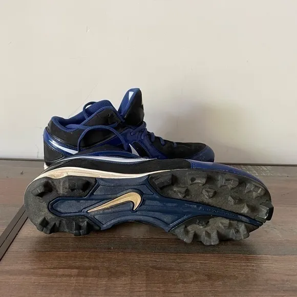 Nike Soccer Shoes 555968 MVP Keystone Power Channel Black Blue Size 11.5