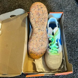 Nike street gate soccer shoes