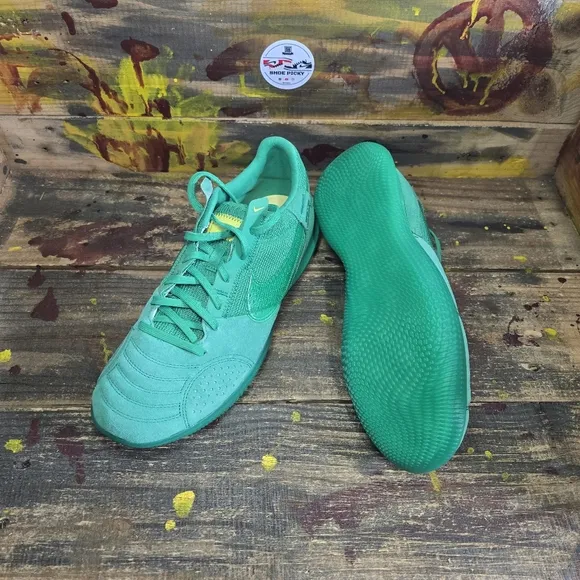 Nike Streetgato Soccer Shoes‎ Stadium Green Mens Size 9.5 DC8466-301 new