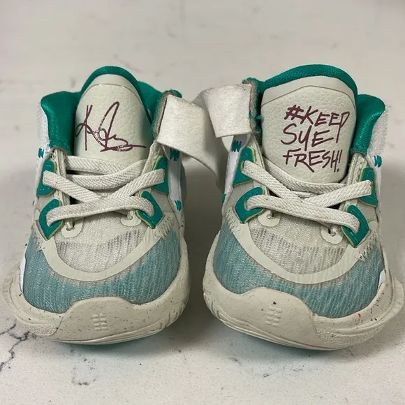 Nike Sue Bird x Kyrie Infinity TD 'Golden Tribute' Toddler Size 2