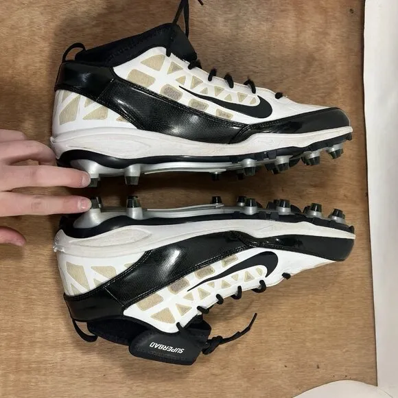 Nike Superbad Black White Football Cleats RARE  2010 442269-101 Men Size 12.5