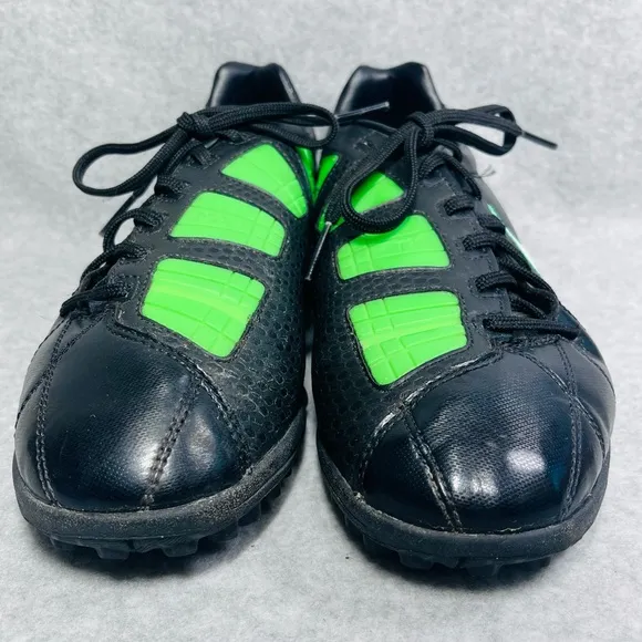 Nike T90 Soccer Cleats Total 90 Black Green 386471-013 Men's Size 7.5 US 2010