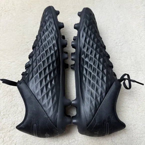 Nike Tiempo Legend 8 Elite Black Soccer Cleats Men's Size 12 AT6107-010