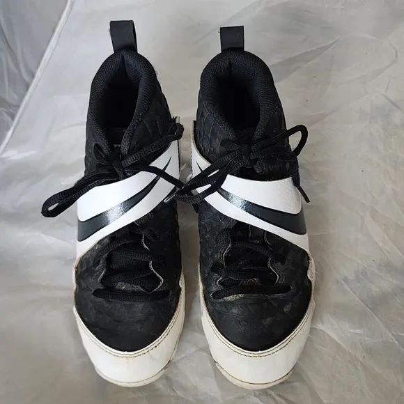 Nike Trout Fastflex Black White Football Cleats 3.5 Youth Athletic Sport Shoes