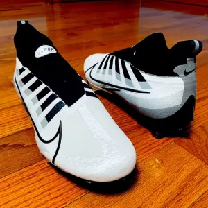Nike Vapor Edge Elite 360 Black White Football Cleat DQ3558-100 Men's Size 13.5