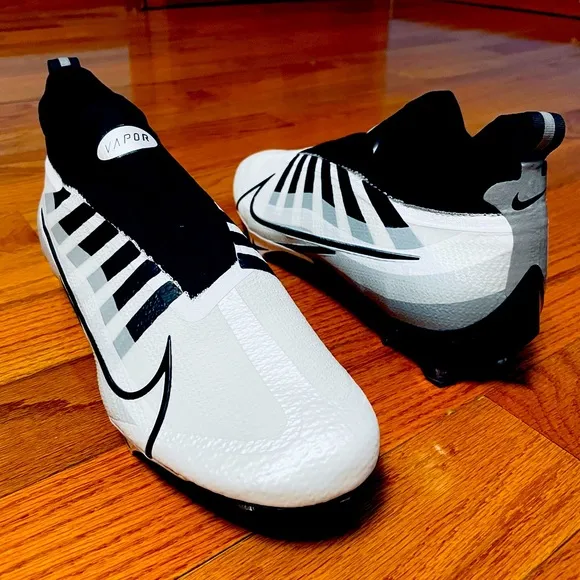 Nike Vapor Edge Elite 360 Black White Football Cleat DQ3558-100 Men's Size 13.5