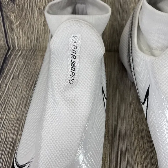 Nike Vapor Edge Pro 360 White/Black Football Cleats Sz 14 AO8277-100
