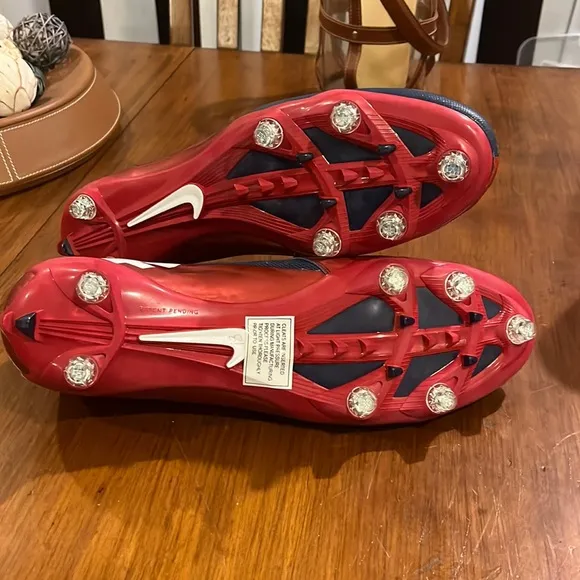 Nike Vapor Pro Low D Football Cleats shoes new Men’s Size 16 removable studs