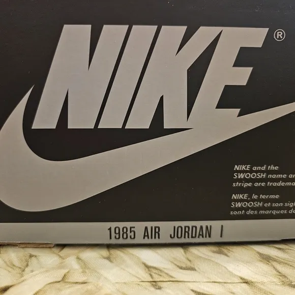 Nike Women's Athletic Shoes - Black and Gray