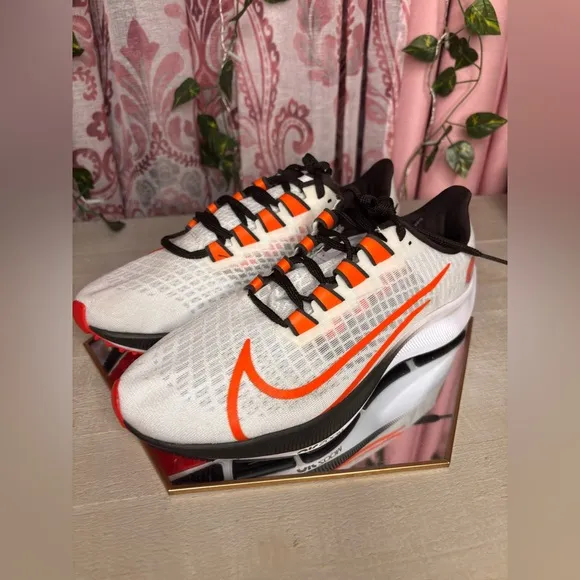 Nike Zoom Pegasus 37 Cleveland Browns Running Shoes CZ5437-100-Men’s Size 6.5