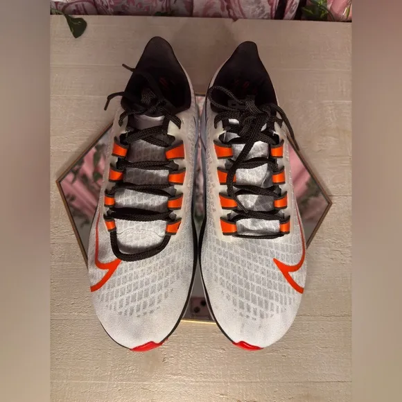 Nike Zoom Pegasus 37 Cleveland Browns Running Shoes CZ5437-100-Men’s Size 6.5