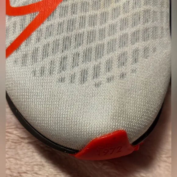 Nike Zoom Pegasus 37 Cleveland Browns Running Shoes CZ5437-100-Men’s Size 6.5
