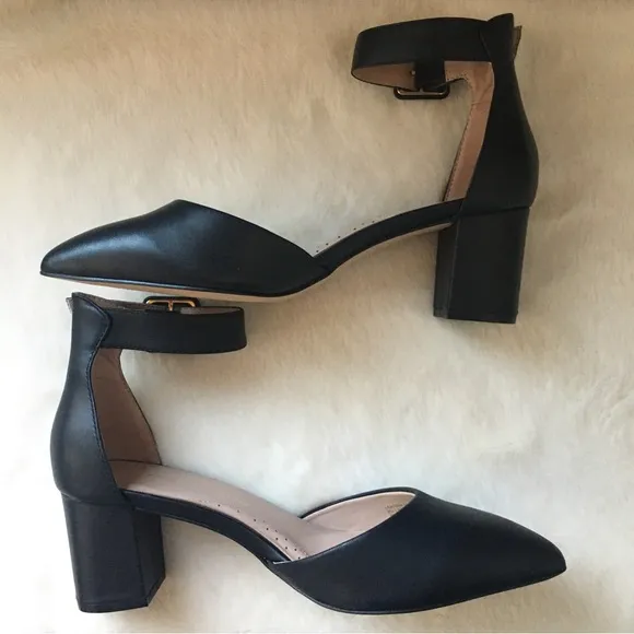NWOT Kurt Geiger London Burlington Pointed Toe Leather Court Block Heeled Shoes