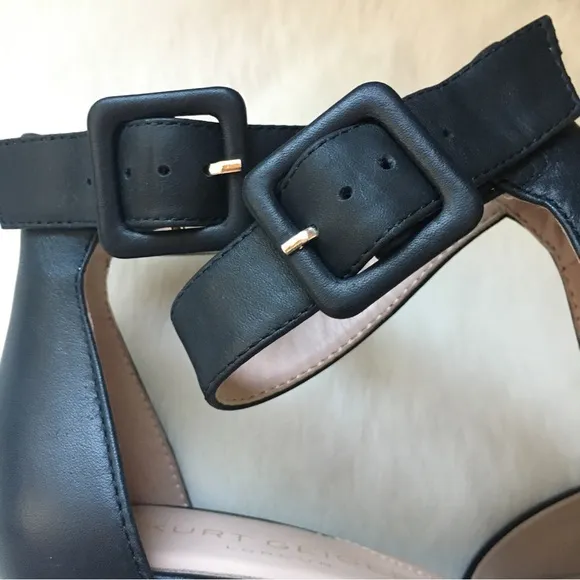 NWOT Kurt Geiger London Burlington Pointed Toe Leather Court Block Heeled Shoes