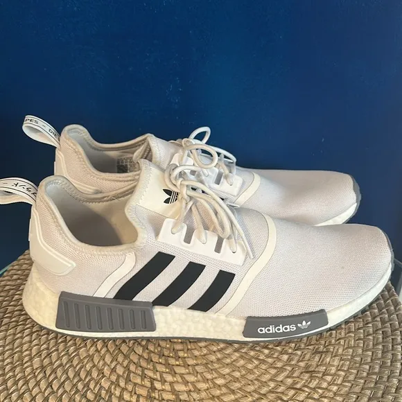 NWOT Men’s Adidas NMD_R1 Primeblue White/Black/Grey Three Men's Running Shoes
