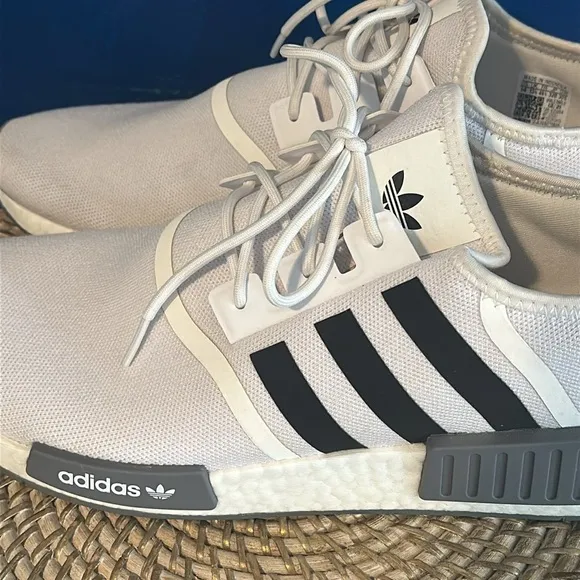 NWOT Men’s Adidas NMD_R1 Primeblue White/Black/Grey Three Men's Running Shoes