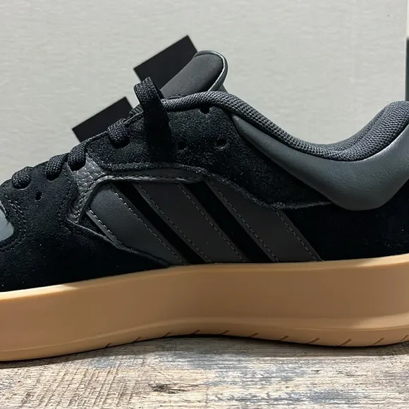 NWT Adidas Court 24 Men's Shoes - Black - IH2943