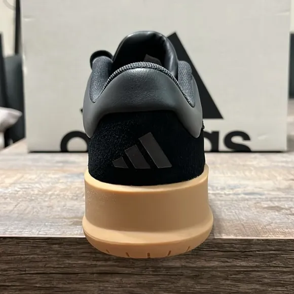 NWT Adidas Court 24 Men's Shoes - Black - IH2943