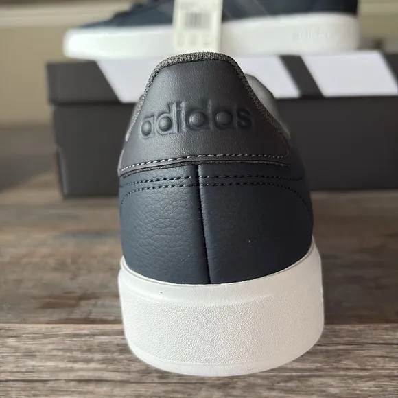 NWT Adidas Grand Court 2.0 Men's Shoes - IG9226