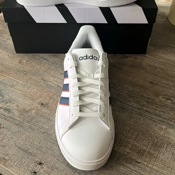 NWT Adidas Grand Court Men's Shoes - ID2947
