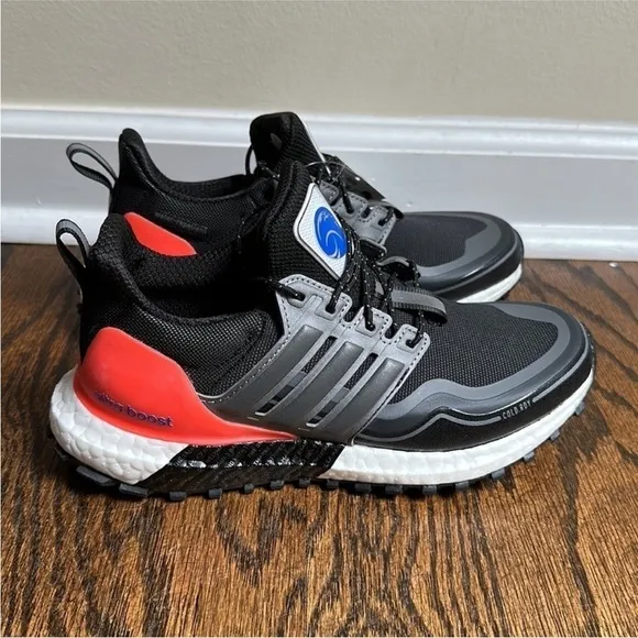 NWT Adidas Ultraboost C.Rdy DNA Marathon Running Shoes NASA H05256