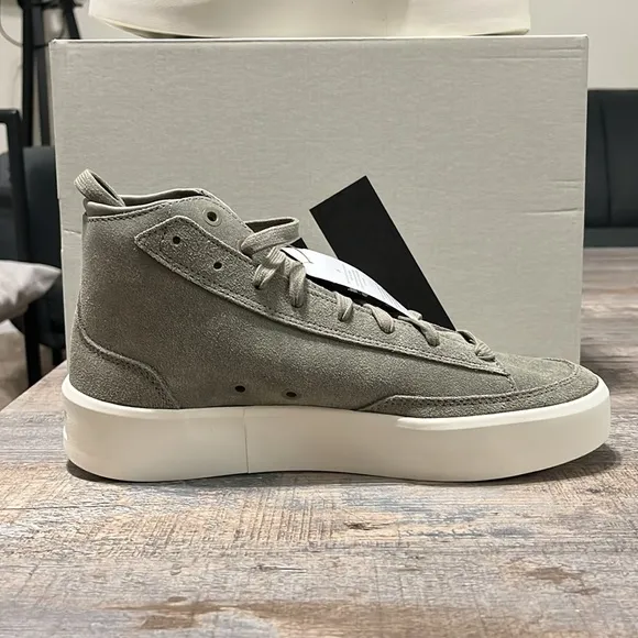 NWT Adidas Znsored High Men's Shoes - Grey/Green - IH4781