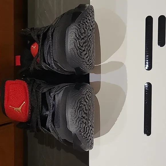 NWT in Box: Air Jordan XXXVII Low Basketball Shoes