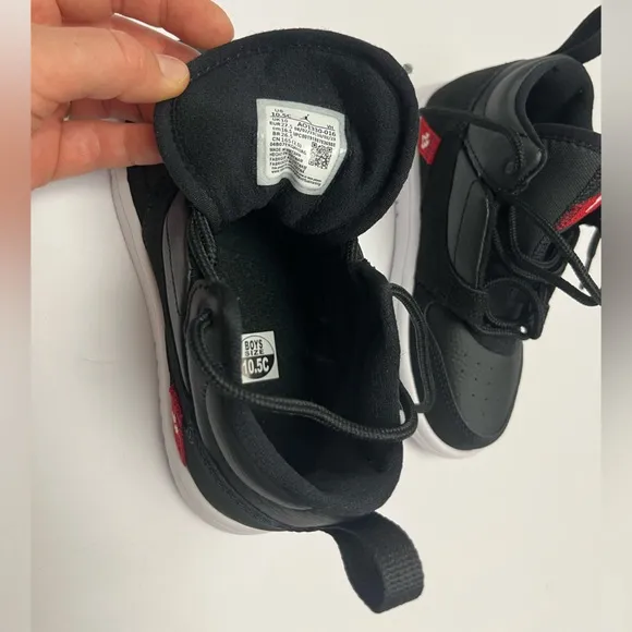 NWT 😎 Jordan Access PS Black Gym Red Shoes AV7943-001 Kids