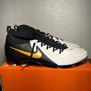NWT Nike Phantom Luna II FG/MG White Black Gold Coin Cleats FJ2558-100 Men 13
