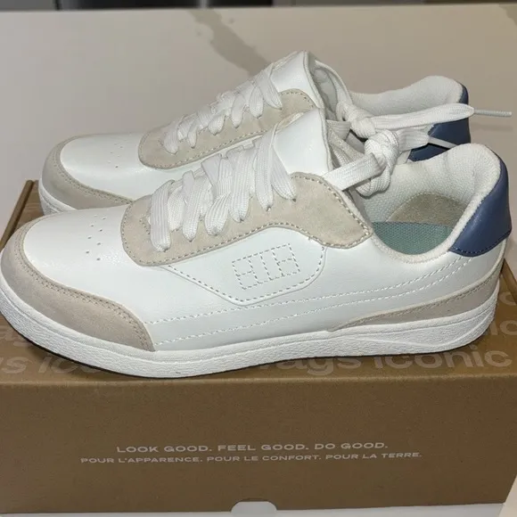 NWT Womens Dr. Scholls Dink It Pickleball Sneakers 6.5 MSRP $100 White