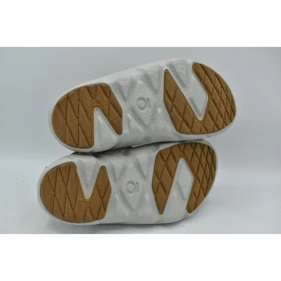 Oboz Womens Size 7 Whakata Off-Road Rye Sandals Shoes