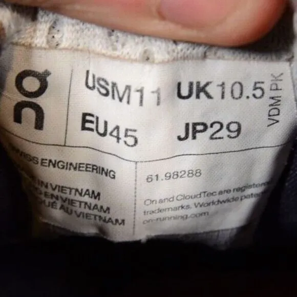 On Cloud Cloudmonster 61.98288‎ Men's Size 11 Shoes Sneakers White Gray Black