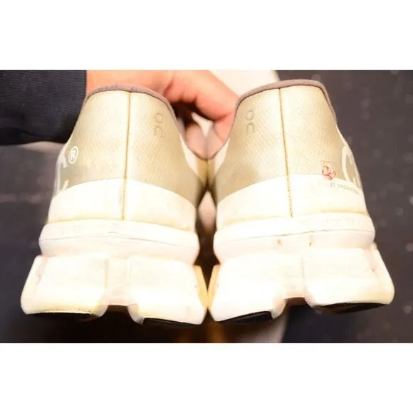On Cloud Cloudmonster 61.98288‎ Men's Size 11 Shoes Sneakers White Gray Black