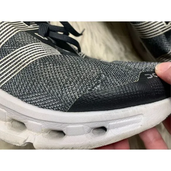 On Cloudgo Grey Black Road-Running Sneakers Men's Size 8.5 Women’s 10