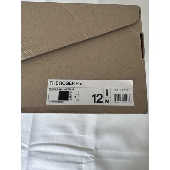 On Men's Tennis Shoes THE ROGER Pro Color:Undyed-White Black. Size 12