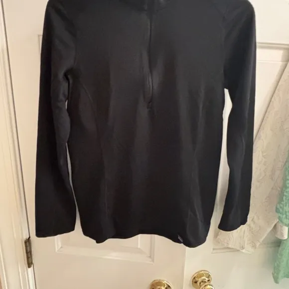 Patagonia Capilene Midweight Zip-Neck S Black 1/4 zip pullover Baselayer EUC