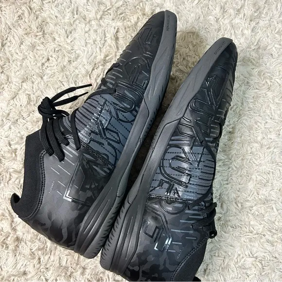 Puma future Z 3.1soccer shoes men’s size 13 black asphalt