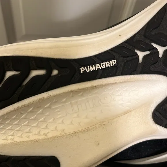 PUMA MagMax Nitro Running Shoes Sport NITROFOAM Black White  men’s Size 11.5