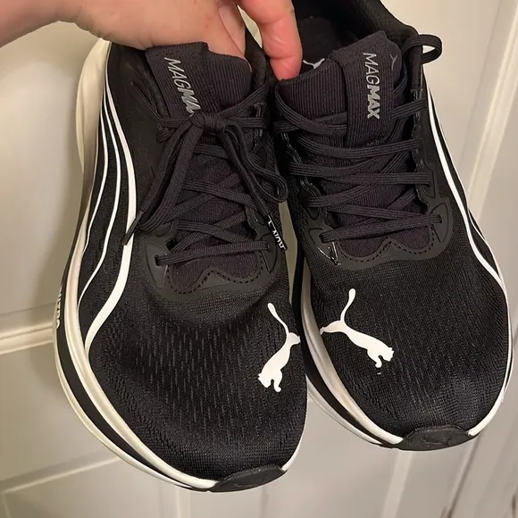 PUMA MagMax Nitro Running Shoes Sport NITROFOAM Black White  men’s Size 11.5