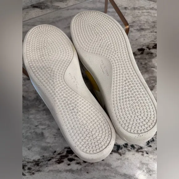 Rag &amp; Bone Off-White &amp; Gray Retro Court Sneaker New without box Sz 41/11