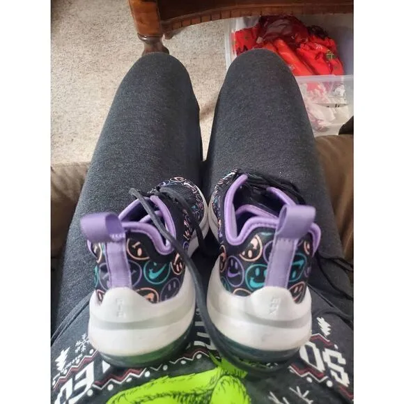 RARE/ HARD TO FINDNIKE AIR MAX AXIS PRINT SHOES/ HAVE A NIKE DAY!!