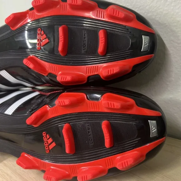 Rare Mens 11.5 Adidas Soccer Shoes Cleats Black Red G16032 Predito TRX FG 2009