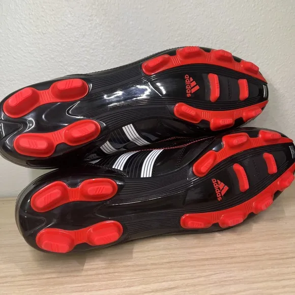Rare Mens 11.5 Adidas Soccer Shoes Cleats Black Red G16032 Predito TRX FG 2009