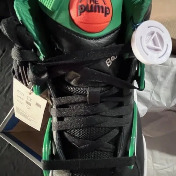 Reebok Pump Omni Zone II Basketball Shoes
