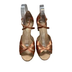Rummos Women's Classic Latin Dance Shoes Size 40/10 NWT