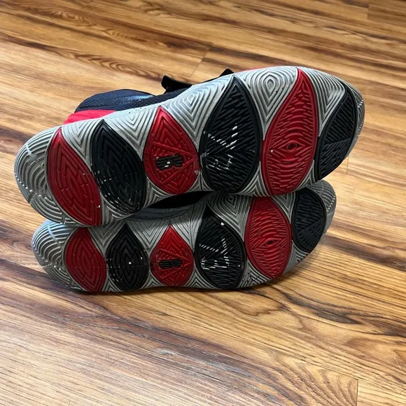 Size 12 - Nike Kyrie 6 Bred 2020
