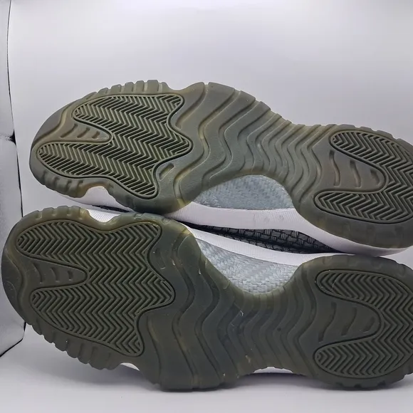 Size - 13 Jordan Future Olive Canvas - 656503-305