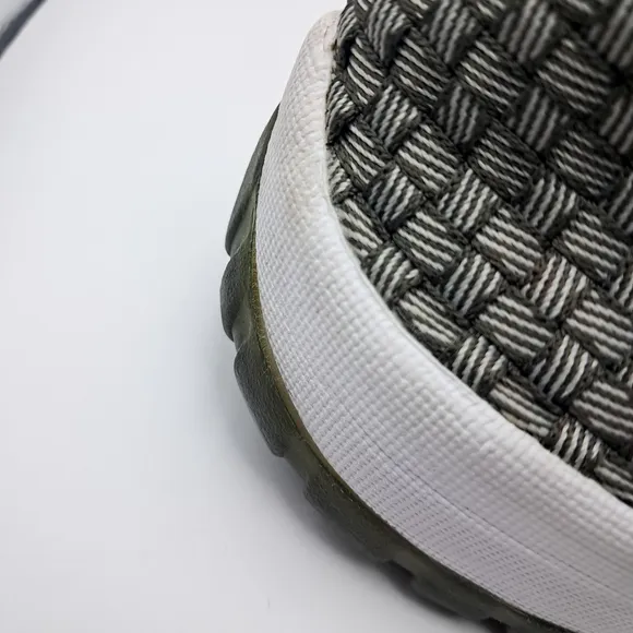 Size - 13 Jordan Future Olive Canvas - 656503-305