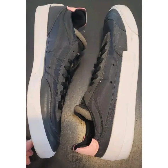 Size 13 - Nike Drop Type LX Pink Tint AV6697-001 Men's Black Shoes