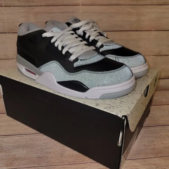 Size 8 - Air Jordan 4 RM Black Metallic